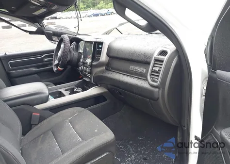 2019 Ram 1500 Big Horn/Lone Star 4X4 5'7 Box z USA, uszkodzony, nr VIN 1C6SRFFT6KN587871